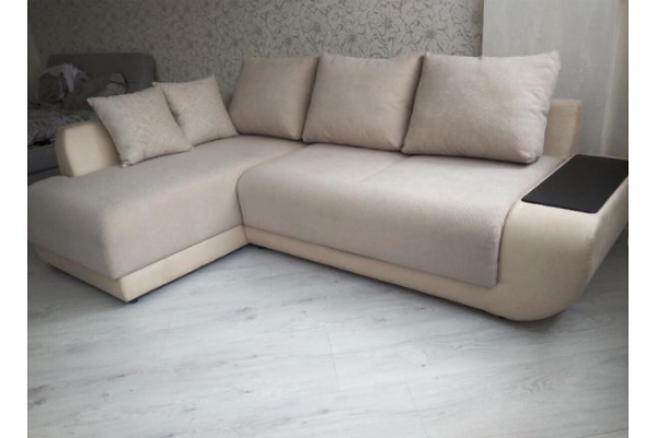 Поло угловой (Жёлто-персиковый)